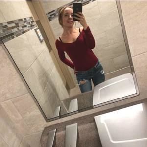 Meet your Posher, Bailey